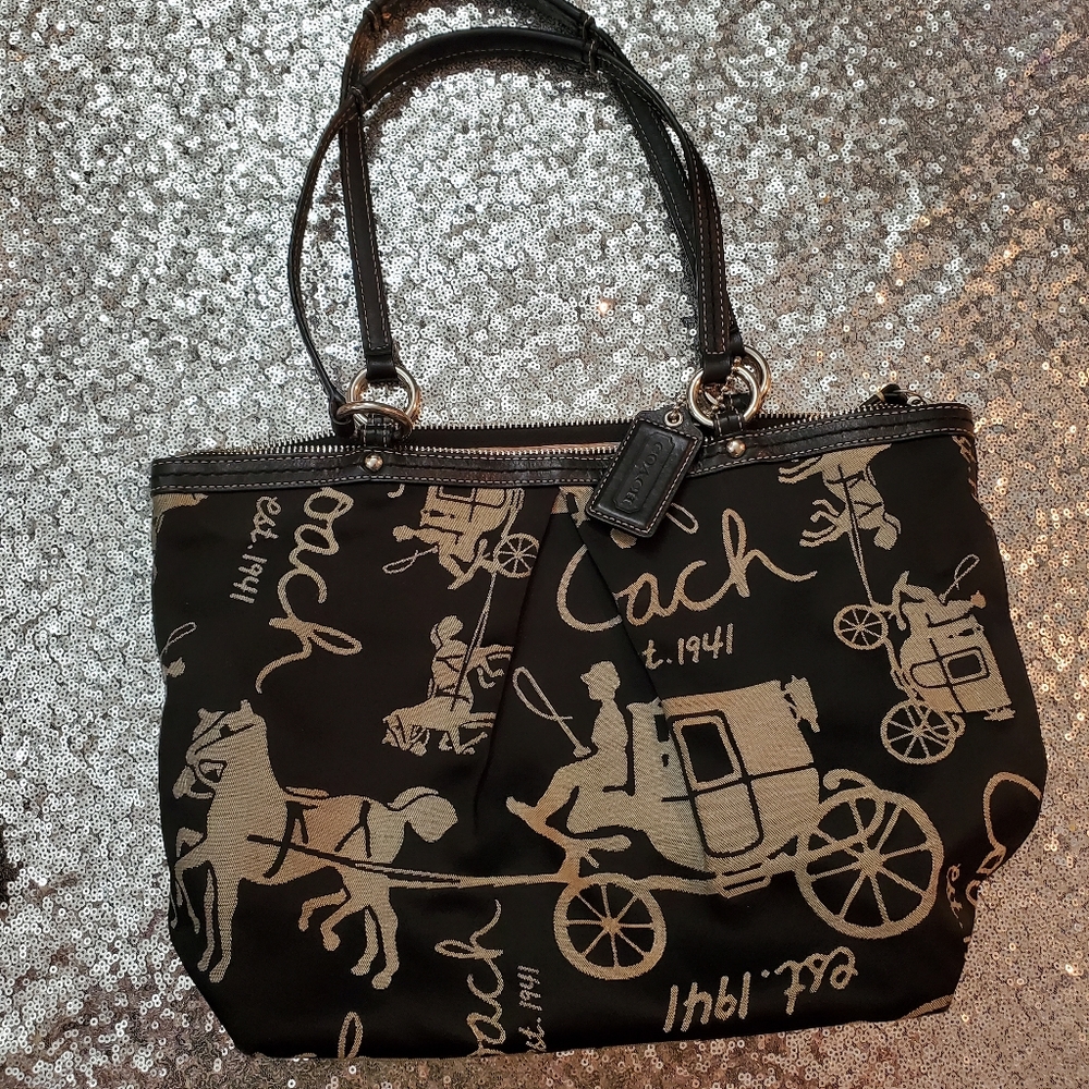 Coach purse Coach handbag